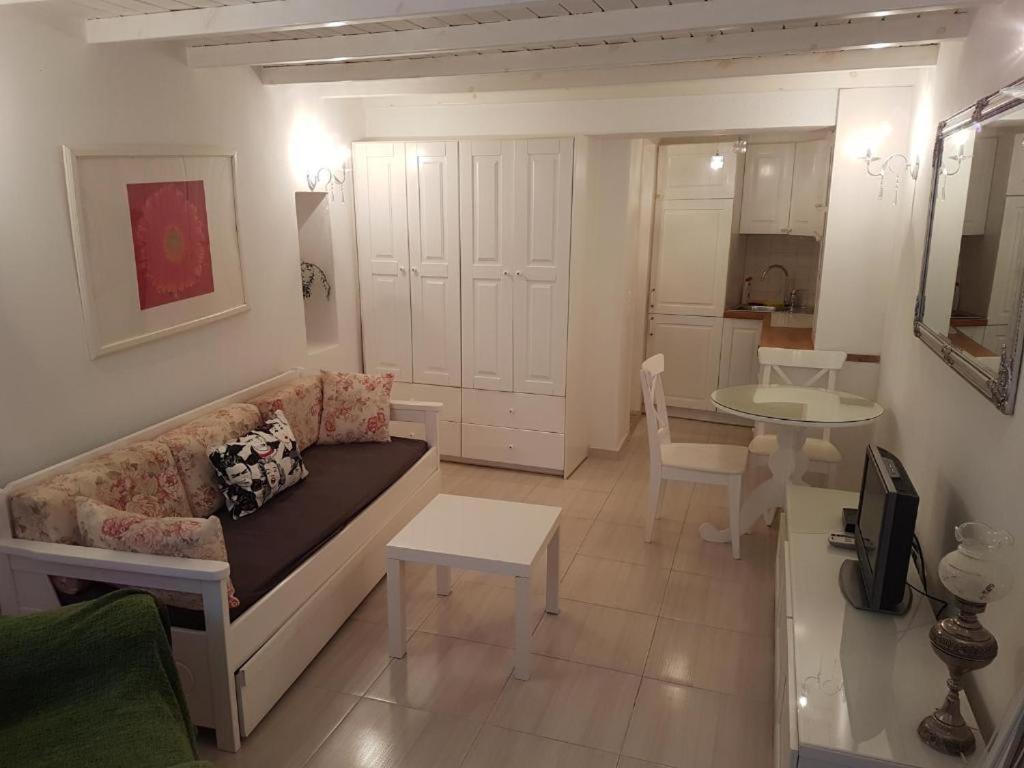 Nn Mykonos Downtown Deluxe